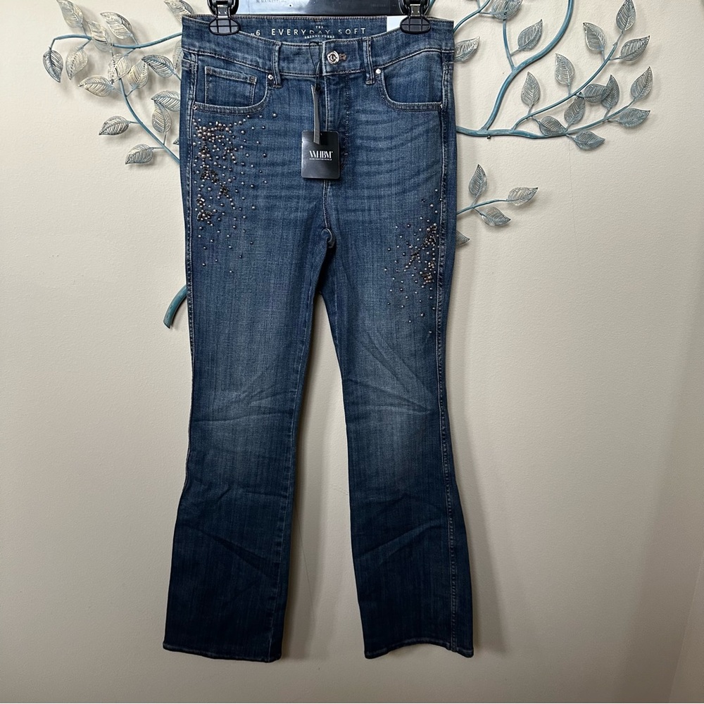 White House Black Market embellished skinny flare jeans size size 6 NWT